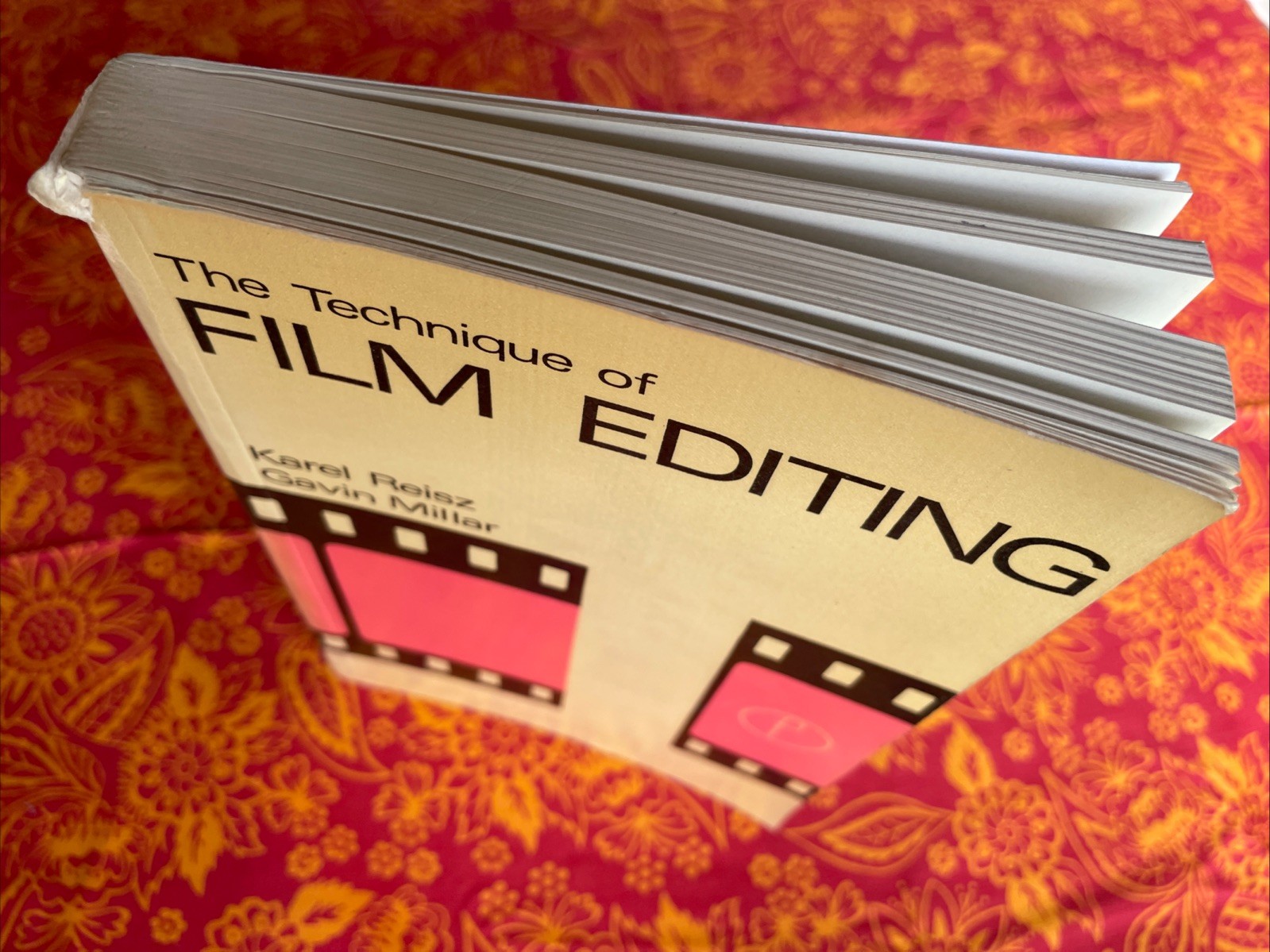 The Technique of Film Editing – Karel Reisz & Gavin Millar (1978 1st Ed/22nd Im)